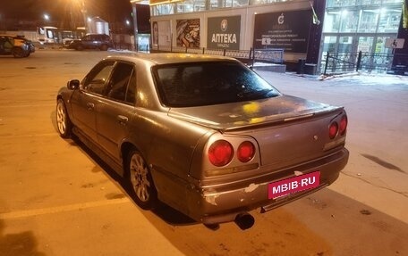 Nissan Skyline, 2001 год, 520 000 рублей, 6 фотография