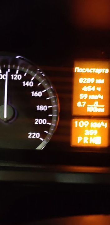 Mercedes-Benz Viano W639 рестайлинг, 2011 год, 1 905 000 рублей, 40 фотография