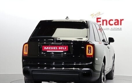 Rolls-Royce Cullinan, 2022 год, 30 000 222 рублей, 16 фотография