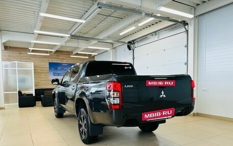 Mitsubishi L200 IV рестайлинг, 2020 год, 2 929 000 рублей, 4 фотография