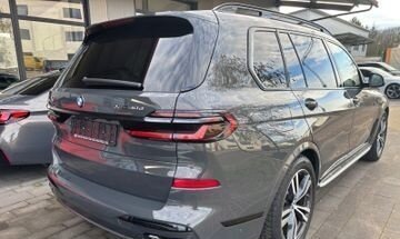 BMW X7, 2024 год, 12 070 000 рублей, 4 фотография