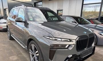 BMW X7, 2024 год, 12 070 000 рублей, 3 фотография