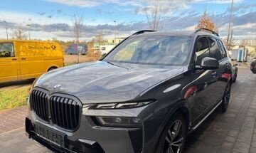 BMW X7, 2024 год, 12 070 000 рублей, 2 фотография