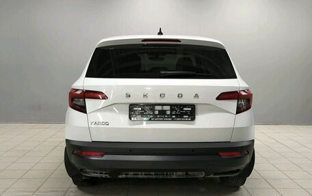 Skoda Karoq I, 2021 год, 2 300 000 рублей, 6 фотография