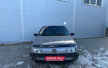 Volkswagen Passat B3, 1988 год, 245 000 рублей, 2 фотография