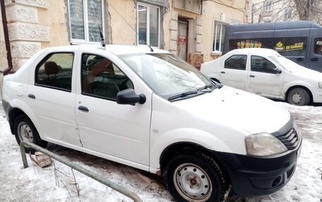 Renault Logan I, 2013 год, 300 000 рублей, 1 фотография