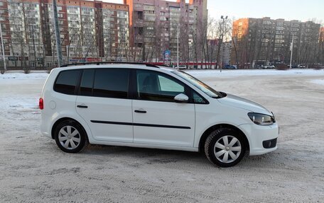 Volkswagen Touran III, 2014 год, 1 299 000 рублей, 11 фотография