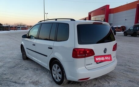 Volkswagen Touran III, 2014 год, 1 299 000 рублей, 7 фотография