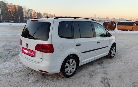 Volkswagen Touran III, 2014 год, 1 299 000 рублей, 10 фотография