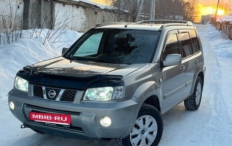 Nissan X-Trail, 2004 год, 670 000 рублей, 3 фотография