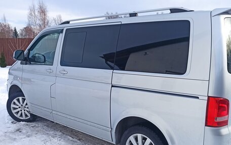 Volkswagen Multivan T5, 2011 год, 2 850 000 рублей, 3 фотография