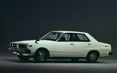 Nissan Skyline V36, 1981 год, 230 000 рублей, 1 фотография