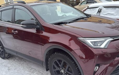 Toyota RAV4, 2019 год, 2 950 000 рублей, 11 фотография