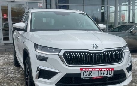 Skoda Kodiaq I, 2024 год, 4 250 000 рублей, 4 фотография