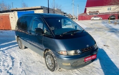 Toyota Estima III рестайлинг -2, 1993 год, 389 000 рублей, 1 фотография