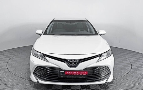 Toyota Camry, 2021 год, 2 990 000 рублей, 2 фотография