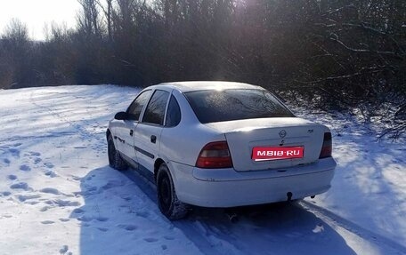 Opel Vectra B рестайлинг, 1997 год, 160 000 рублей, 1 фотография