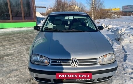 Volkswagen Golf IV, 2002 год, 640 000 рублей, 2 фотография