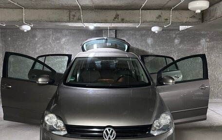 Volkswagen Golf Plus II, 2009 год, 870 000 рублей, 2 фотография