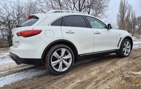 Infiniti FX II, 2010 год, 1 435 000 рублей, 11 фотография