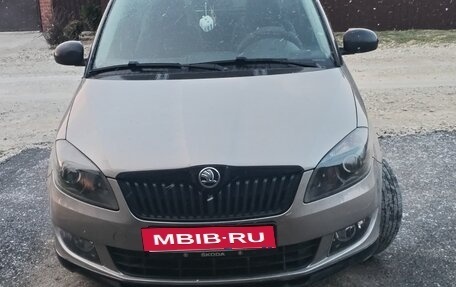 Skoda Roomster, 2013 год, 1 100 000 рублей, 6 фотография