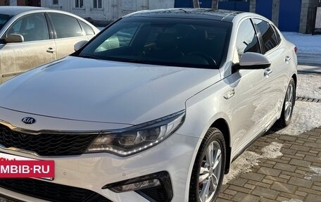 KIA Optima IV, 2019 год, 2 600 000 рублей, 2 фотография