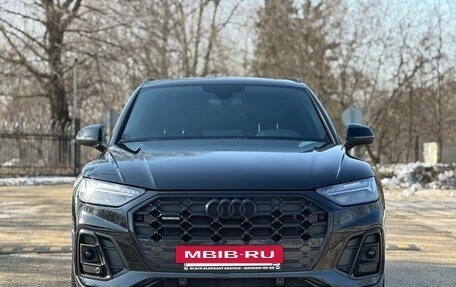 Audi Q5, 2022 год, 6 070 000 рублей, 2 фотография