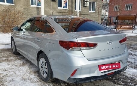 Hyundai Sonata VII, 2019 год, 2 100 000 рублей, 3 фотография