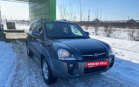 Hyundai Tucson III, 2008 год, 810 000 рублей, 3 фотография