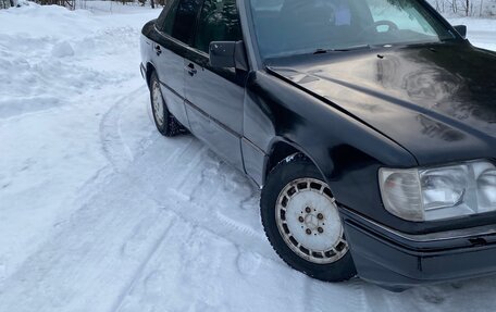 Mercedes-Benz W124, 1987 год, 245 000 рублей, 5 фотография