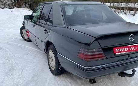 Mercedes-Benz W124, 1987 год, 245 000 рублей, 8 фотография