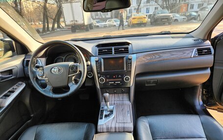 Toyota Camry, 2013 год, 2 300 000 рублей, 11 фотография