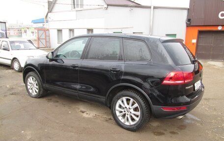 Volkswagen Touareg III, 2012 год, 1 595 000 рублей, 4 фотография