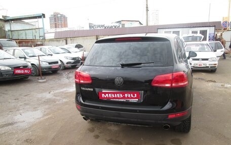 Volkswagen Touareg III, 2012 год, 1 595 000 рублей, 3 фотография