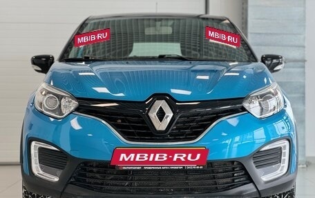 Renault Kaptur I рестайлинг, 2017 год, 1 366 000 рублей, 2 фотография