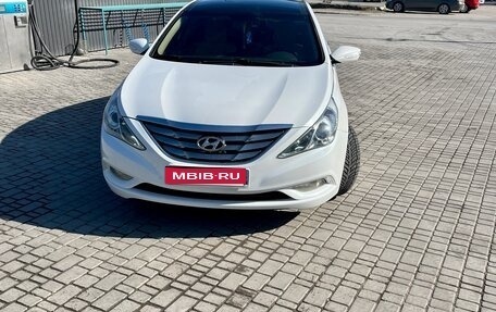 Hyundai Sonata VI, 2010 год, 1 450 000 рублей, 1 фотография