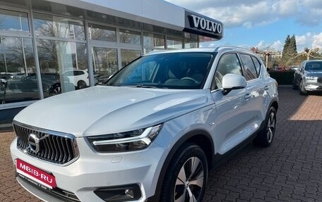 Volvo XC40 I, 2021 год, 3 900 000 рублей, 2 фотография