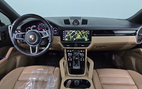 Porsche Cayenne III, 2022 год, 7 700 000 рублей, 8 фотография