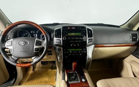 Toyota Land Cruiser 200, 2012 год, 3 780 000 рублей, 13 фотография