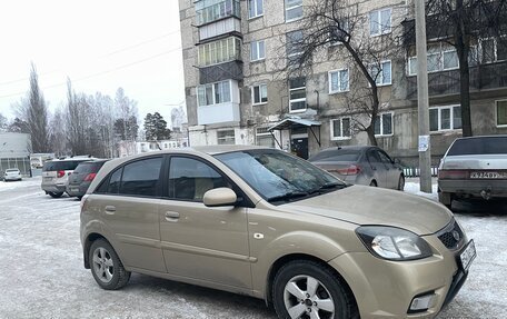 KIA Rio II, 2010 год, 600 000 рублей, 4 фотография