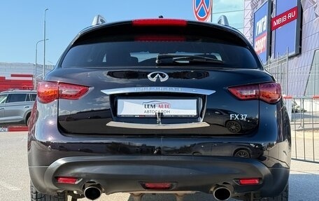 Infiniti FX II, 2013 год, 2 097 000 рублей, 20 фотография