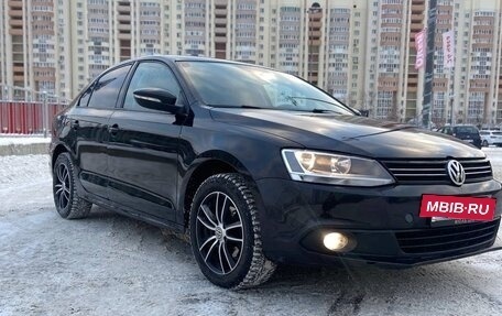 Volkswagen Jetta VI, 2012 год, 860 000 рублей, 6 фотография