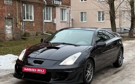 Toyota Celica VII рестайлинг, 2000 год, 700 000 рублей, 2 фотография