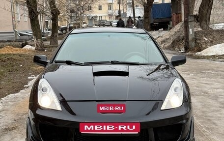 Toyota Celica VII рестайлинг, 2000 год, 700 000 рублей, 3 фотография