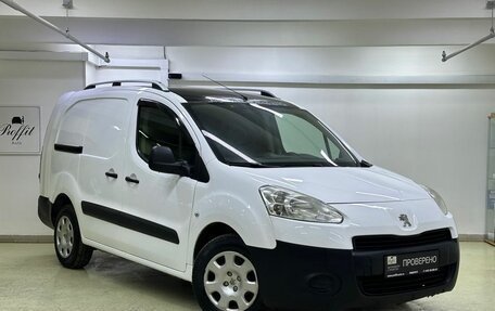 Peugeot Partner II рестайлинг 2, 2014 год, 899 000 рублей, 3 фотография