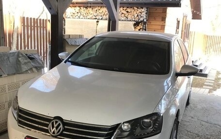Volkswagen Passat B7, 2014 год, 1 200 000 рублей, 2 фотография