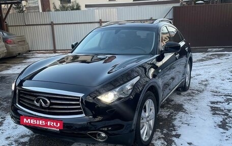 Infiniti FX II, 2013 год, 2 290 000 рублей, 2 фотография