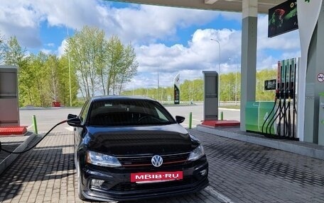 Volkswagen Jetta VI, 2017 год, 1 800 000 рублей, 5 фотография