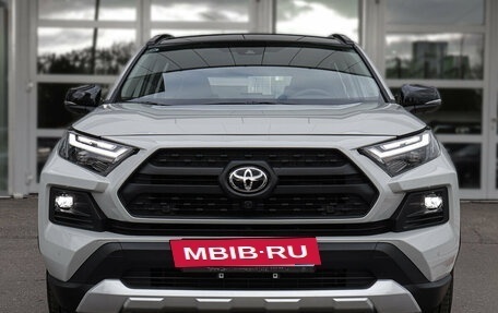 Toyota RAV4, 2024 год, 4 990 000 рублей, 2 фотография