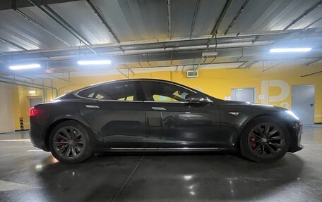 Tesla Model S I, 2014 год, 3 100 000 рублей, 14 фотография